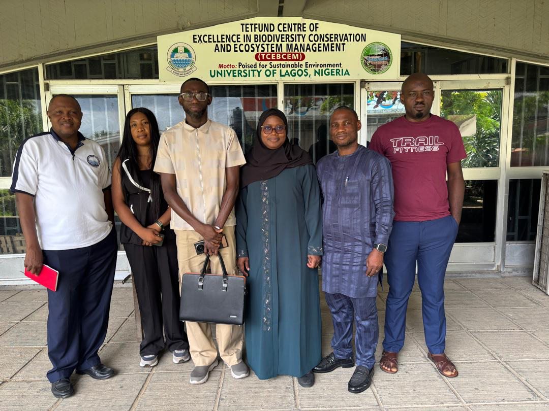 TCEBCEM Deputy Director and colleagues with the Soilless Farm Lab team